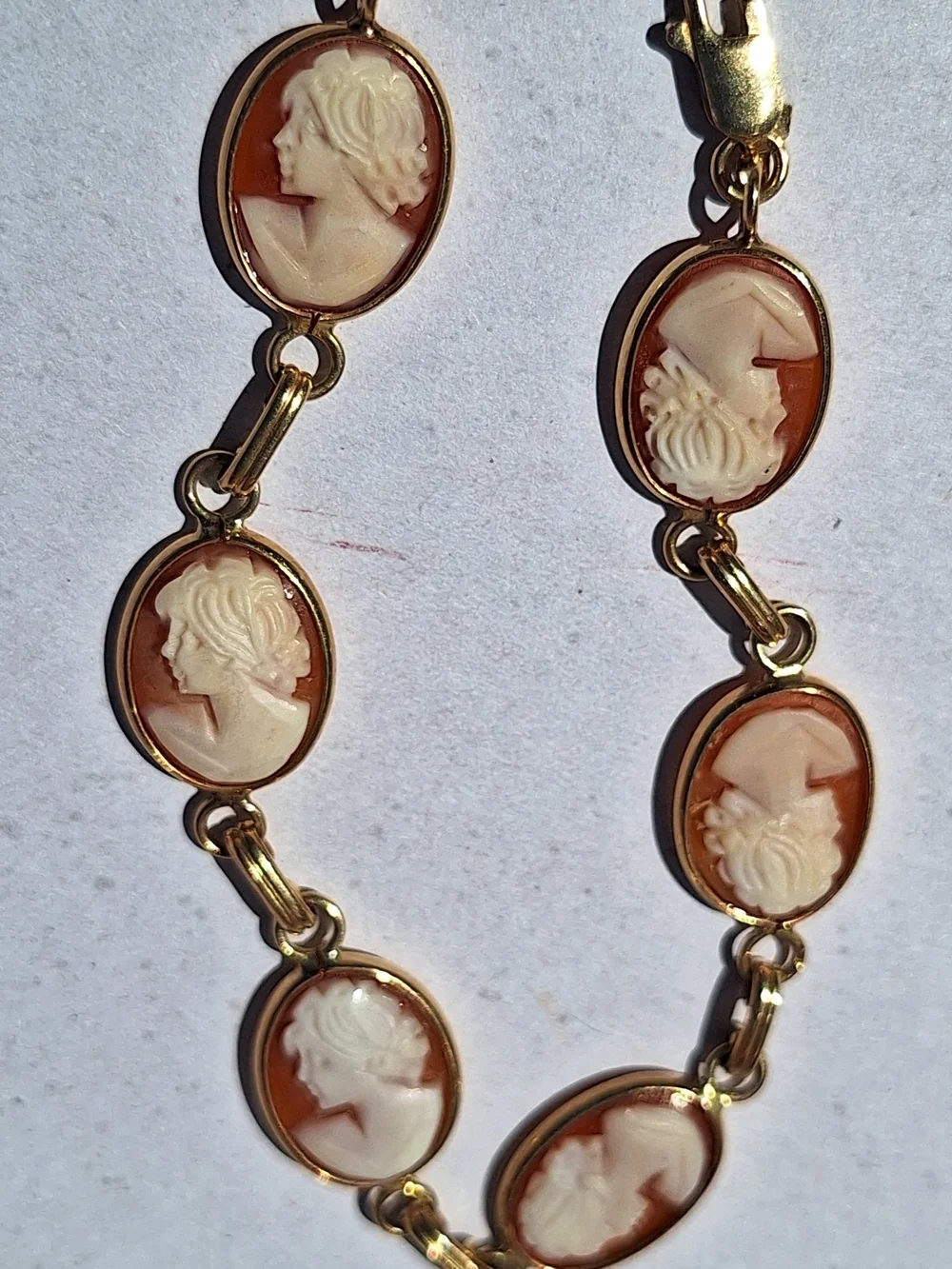 14K Yellow Gold Vintage-Inspired Victorian Pink Maiden Profile Cameo Bracelet